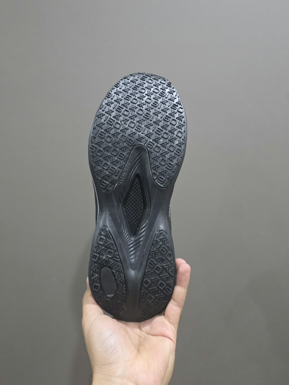 Puma carbon plate shoe